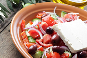 TRADITIONAL GREEK SALAD